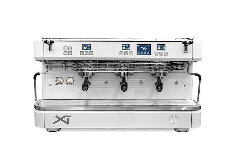 XT - totalwhite 4 - Professional Espresso Machines