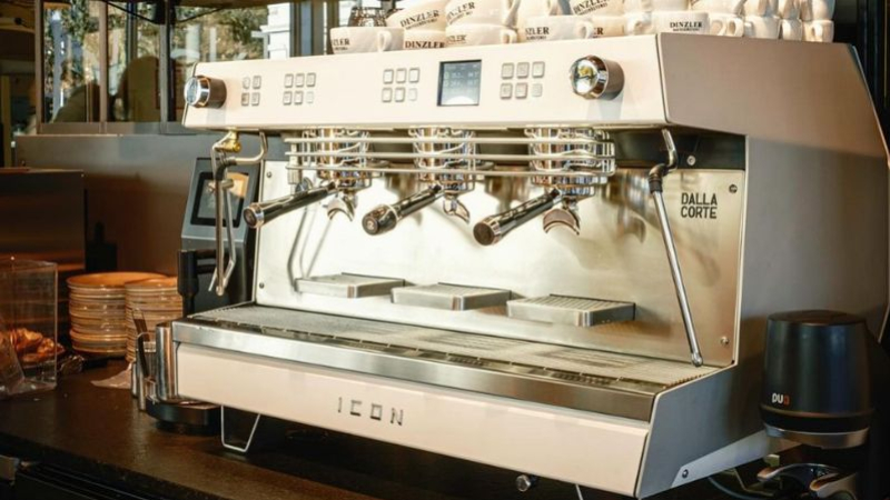 Backhausmahl, bakery and coffee