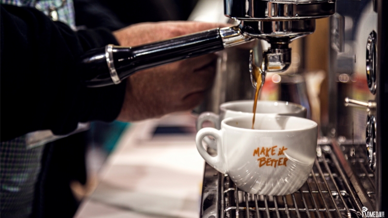 How to check quality in a coffee shop chain
