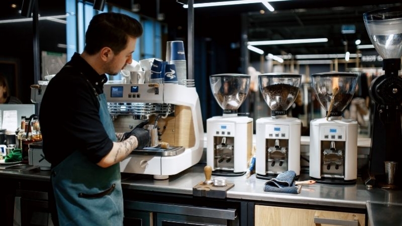 Order your favorite coffee at Lavazza Club!