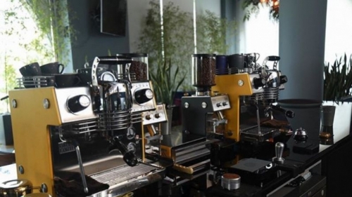 Enjoy a new coffee experience at Epicure Cafè, featuring Mina Smart Bar 