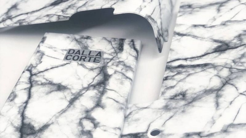 Hydro-dripped marble Studio