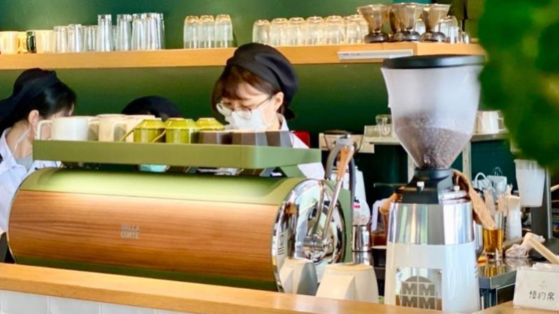 Relax at Walk in Café in Taipei, Taiwan